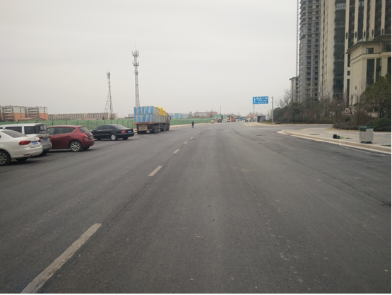 東風(fēng)渠濱河路(大河路-新城街)建成通車(chē)